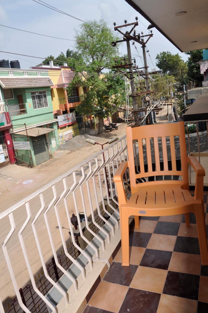Homestay Senthil Akam 吉登伯勒姆 外观 照片